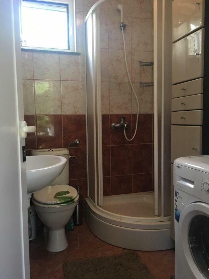 Dragica Apartments Vrsi Luaran gambar