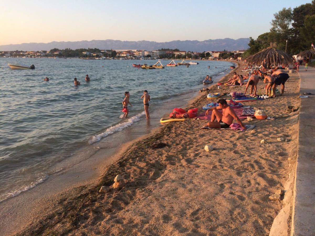 Dragica Apartments Vrsi Luaran gambar